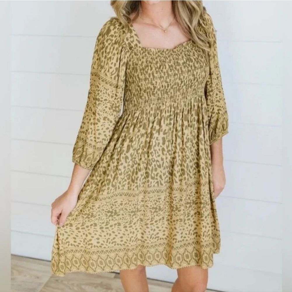 Umgee NWT Animal Print Smocked Square Neck Dress Tan Brown Medium